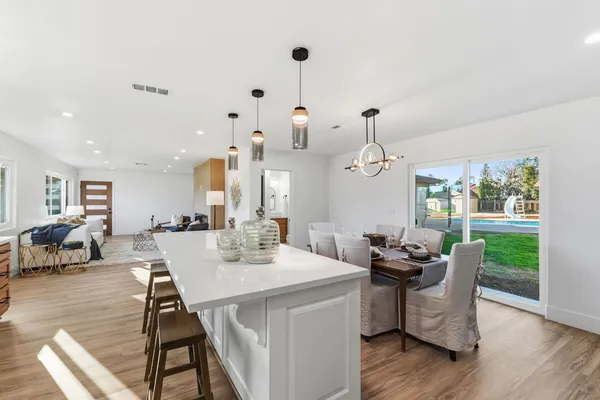 $750,000 | 2325 Sierra Avenue, Clovis, CA 93611