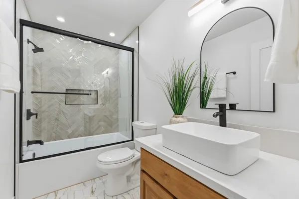 $750,000 | 2325 Sierra Avenue, Clovis, CA 93611