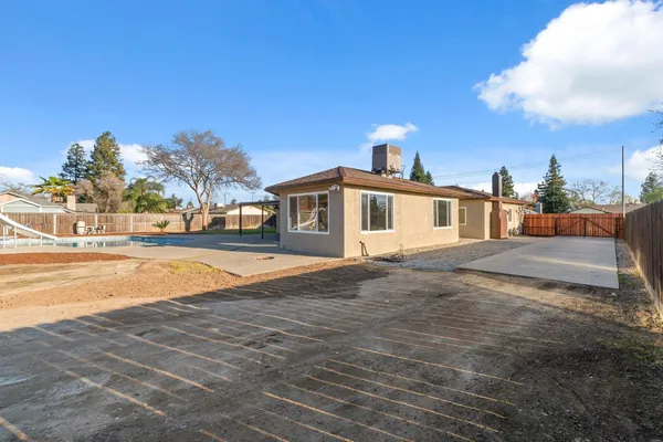 $750,000 | 2325 Sierra Avenue, Clovis, CA 93611
