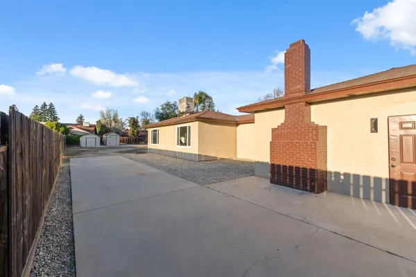 $750,000 | 2325 Sierra Avenue, Clovis, CA 93611