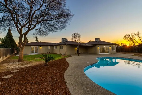 $750,000 | 2325 Sierra Avenue, Clovis, CA 93611