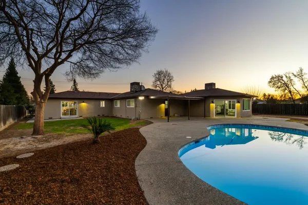 $750,000 | 2325 Sierra Avenue, Clovis, CA 93611