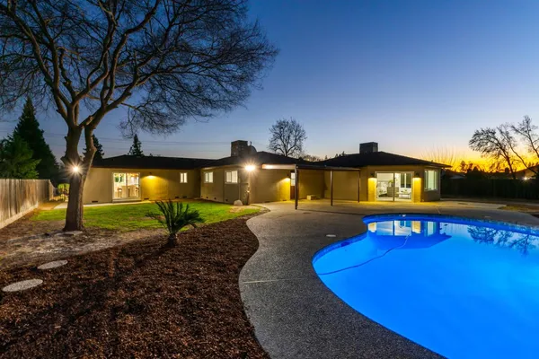 $750,000 | 2325 Sierra Avenue, Clovis, CA 93611