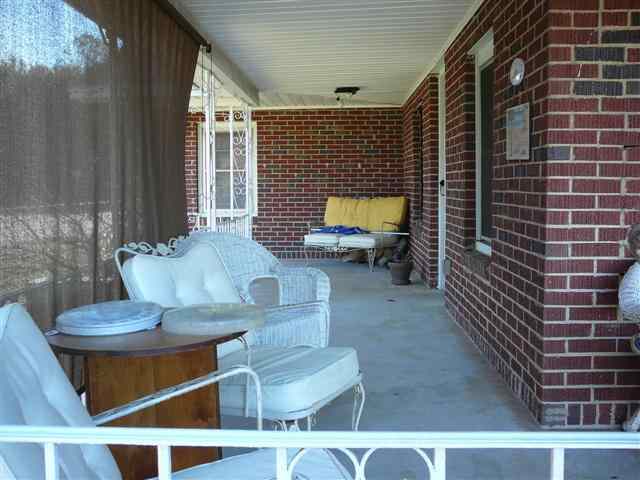 839 Blue Ridge Avenue Belton, SC 29627 - Photo 2 of 23