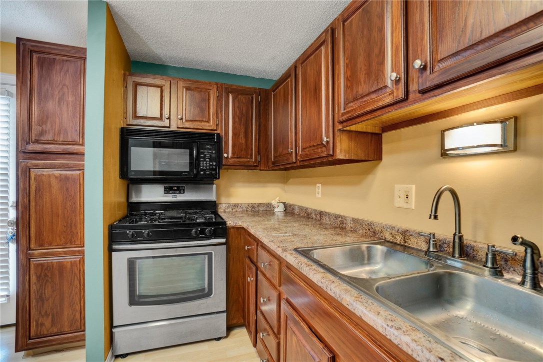 56 Power Road, Unit A3 Pawtucket, RI 02860 - Photo 5 of 27 Gallery Image 5