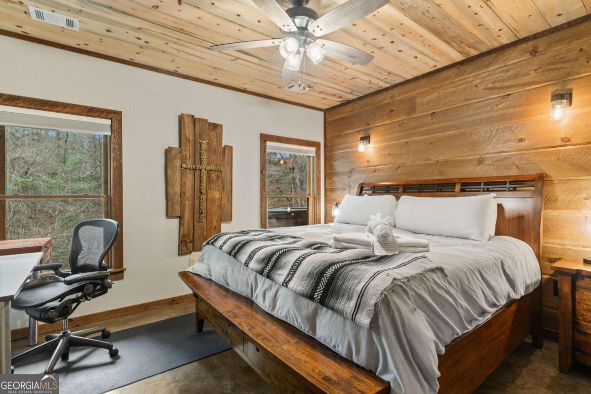 15 Bootleg Mountain Road, Unit 11 Morganton, GA 30560 - Photo 44 of 67 a bedroom with bed and a window