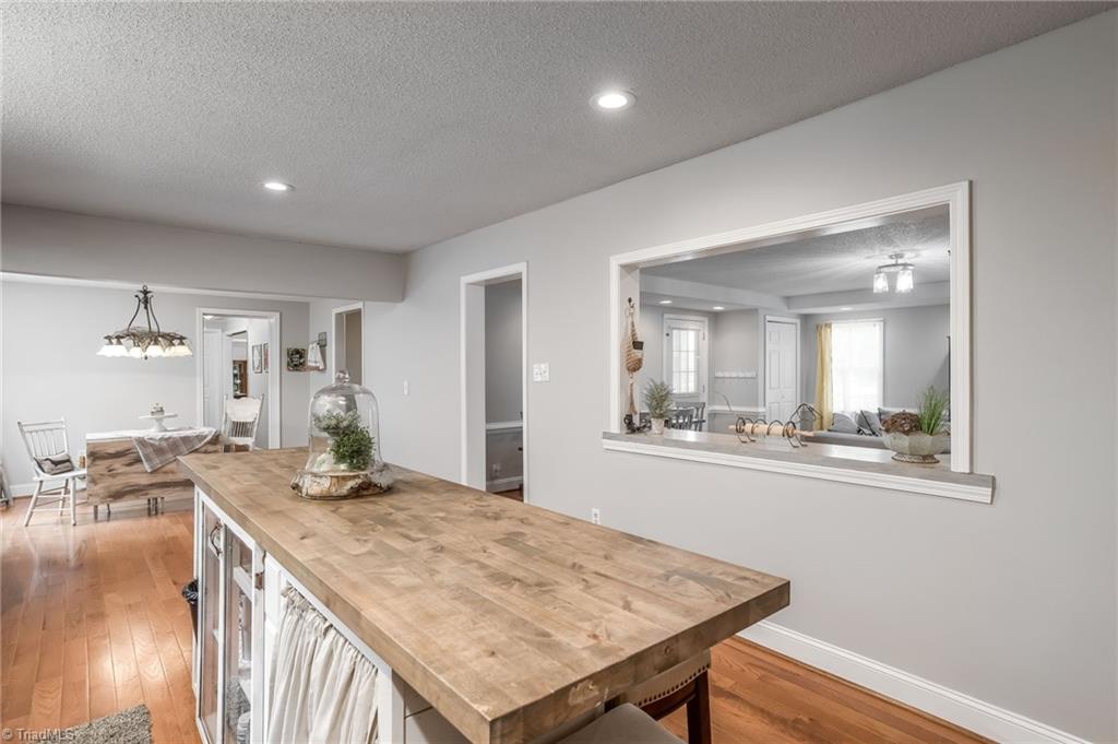 550 Pannel Road Reidsville, NC 27320 - Photo 12 of 40 Custom Kitchen Island