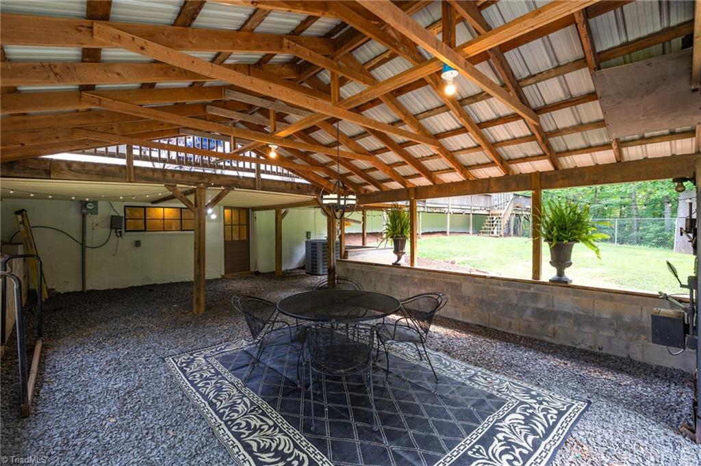 550 Pannel Road Reidsville, NC 27320 - Photo 29 of 40 Walkout Basement Covered Area