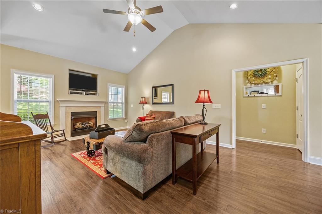 2241 Briar Glen Road Winston-Salem, NC 27127 - Photo 5 of 23