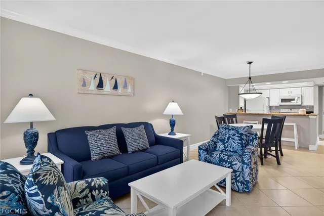 $575,000 | 1501 Middle Gulf Drive, Unit 306G, Sanibel, FL 33957