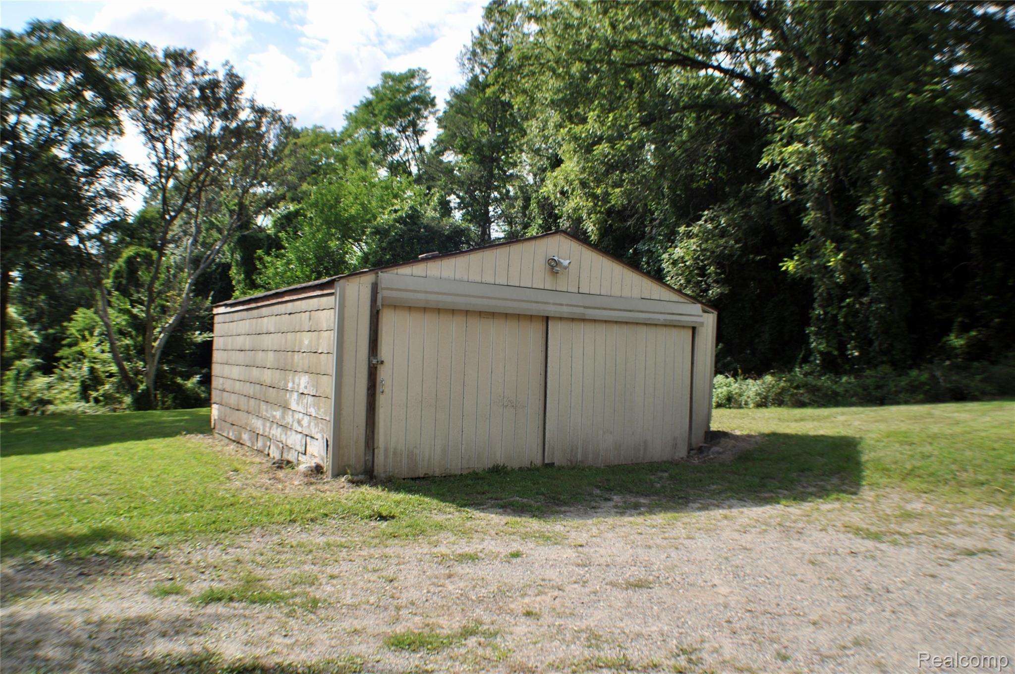 24x21 Pole Barn