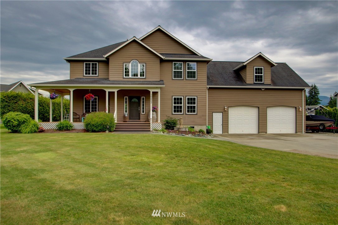 10453 Ridge Place Sedro-Woolley, WA 98284 - Photo 3 of 39 Gallery Image 3
