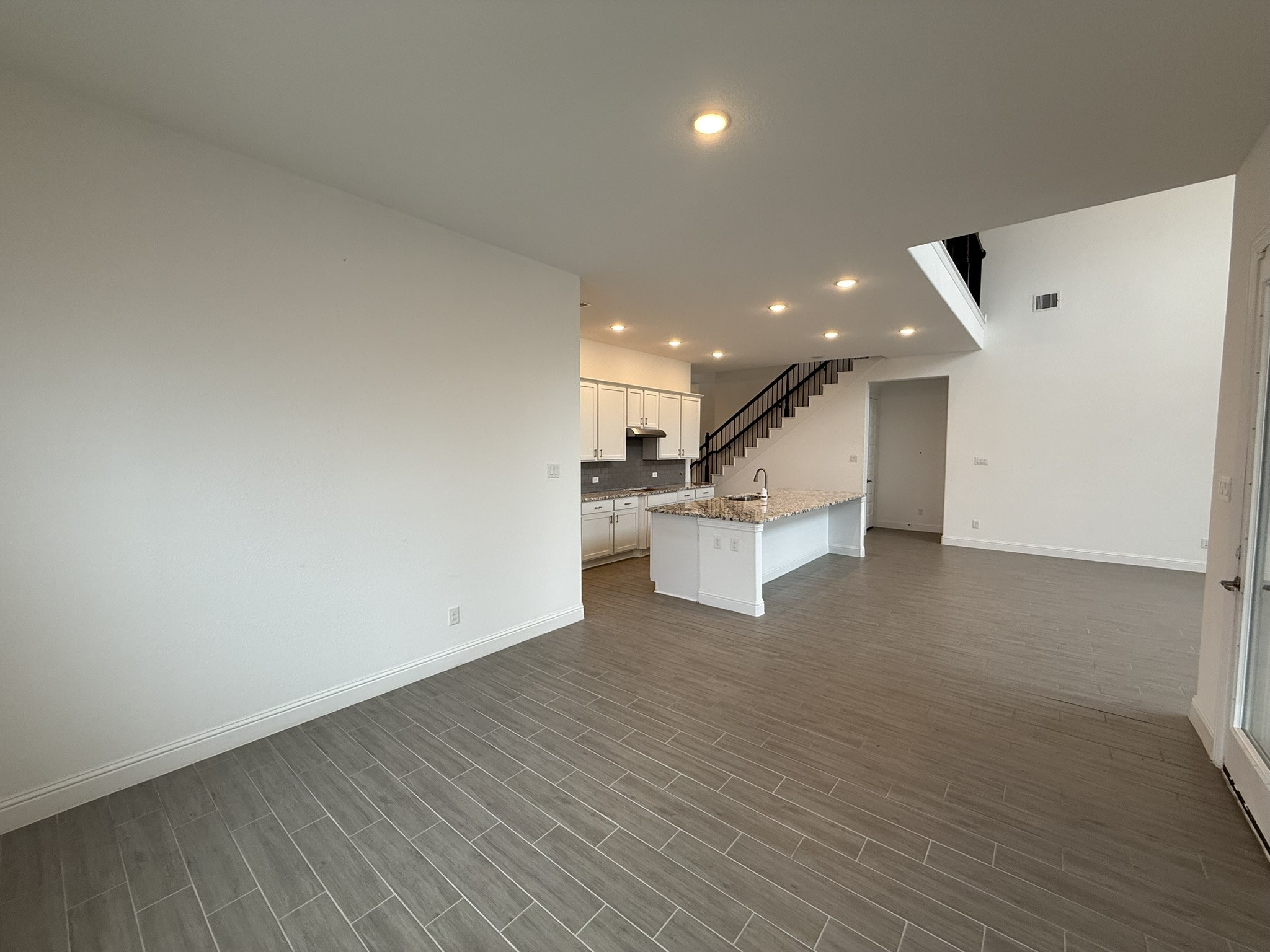 7802 Wayman Pass Fulshear, TX 77441 - Photo 17 of 50 a view of kitchen with a sink