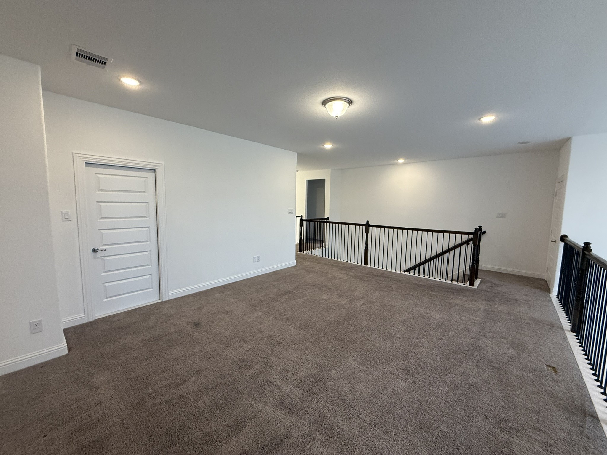 7802 Wayman Pass Fulshear, TX 77441 - Photo 35 of 50 an empty room with windows