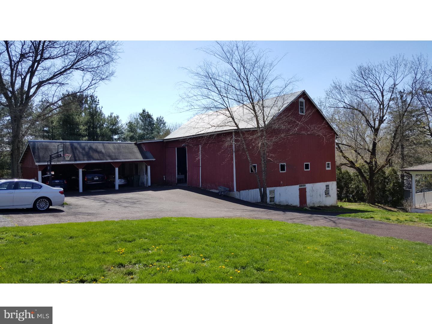 586 Groffs Mill Road Harleysville, PA 19438 - Photo 22 of 24 Barn