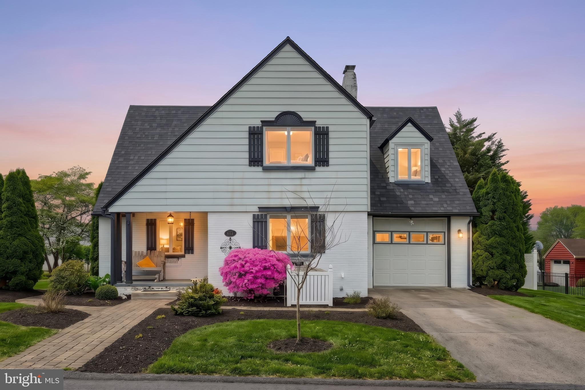 824 Grandview Road York, PA 17403 - Photo 1 of 26 Gallery Image 1