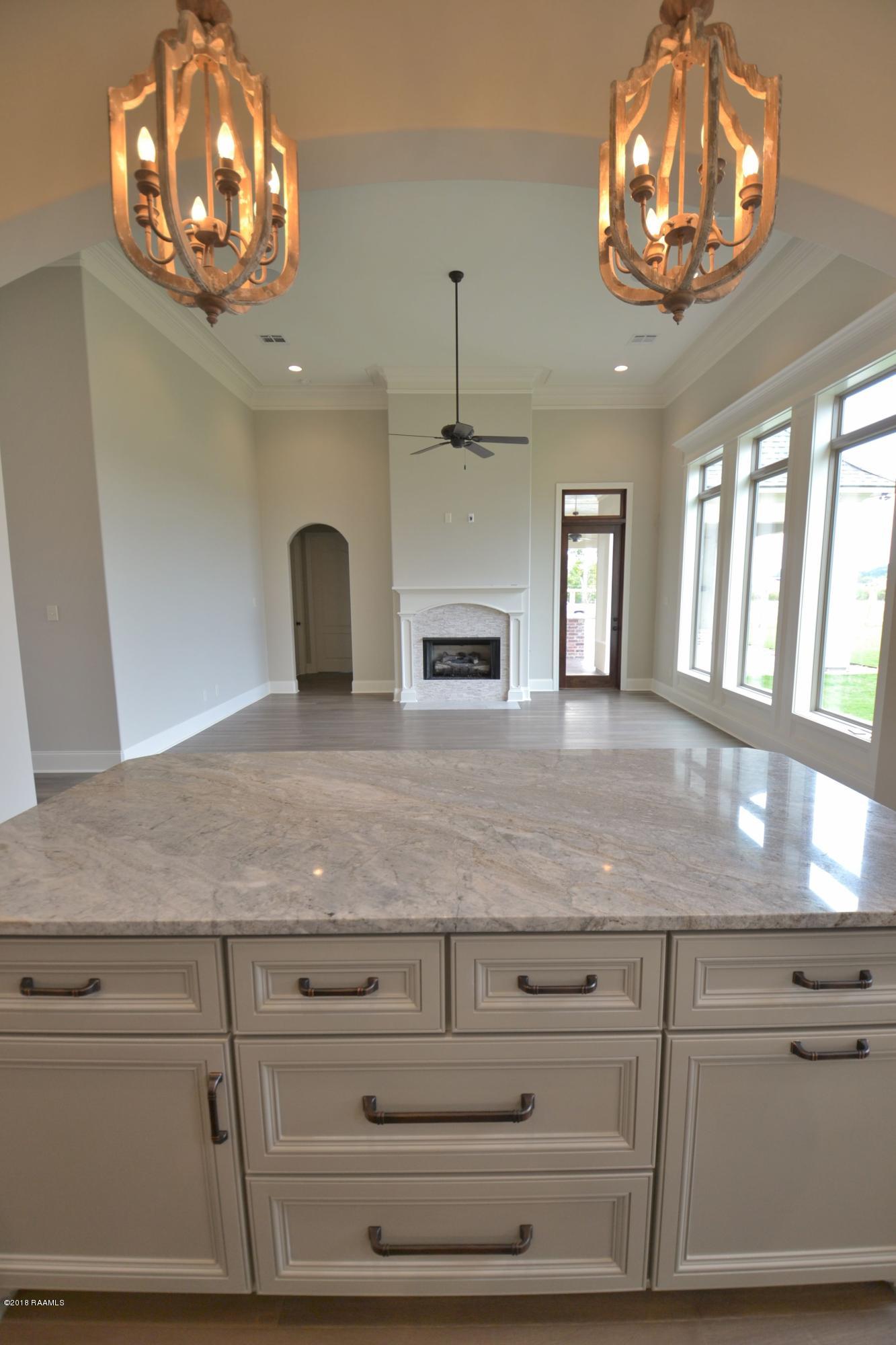 101 Rue De La Rochelle Broussard, LA 70518 - Photo 10 of 46 Gallery Image 10