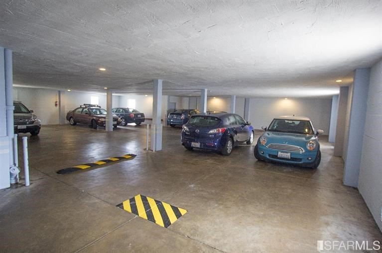 575 Pierce Street San Francisco, CA 94117 - Photo 8 of 10