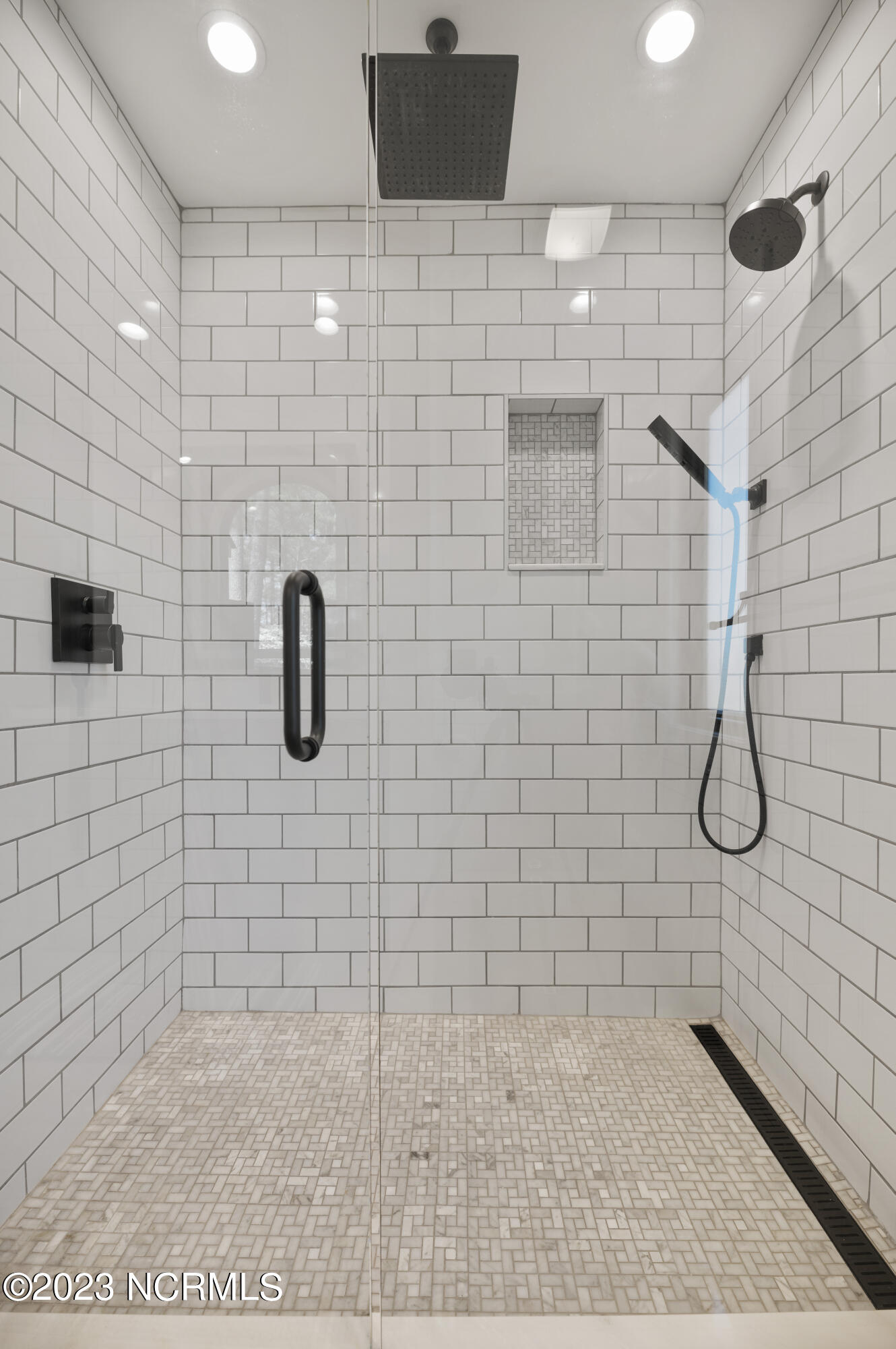 40 Hillcrest Road Pinehurst, NC 28374 - Photo 43 of 67 Delta Rain Shower with shower head and handheld shower