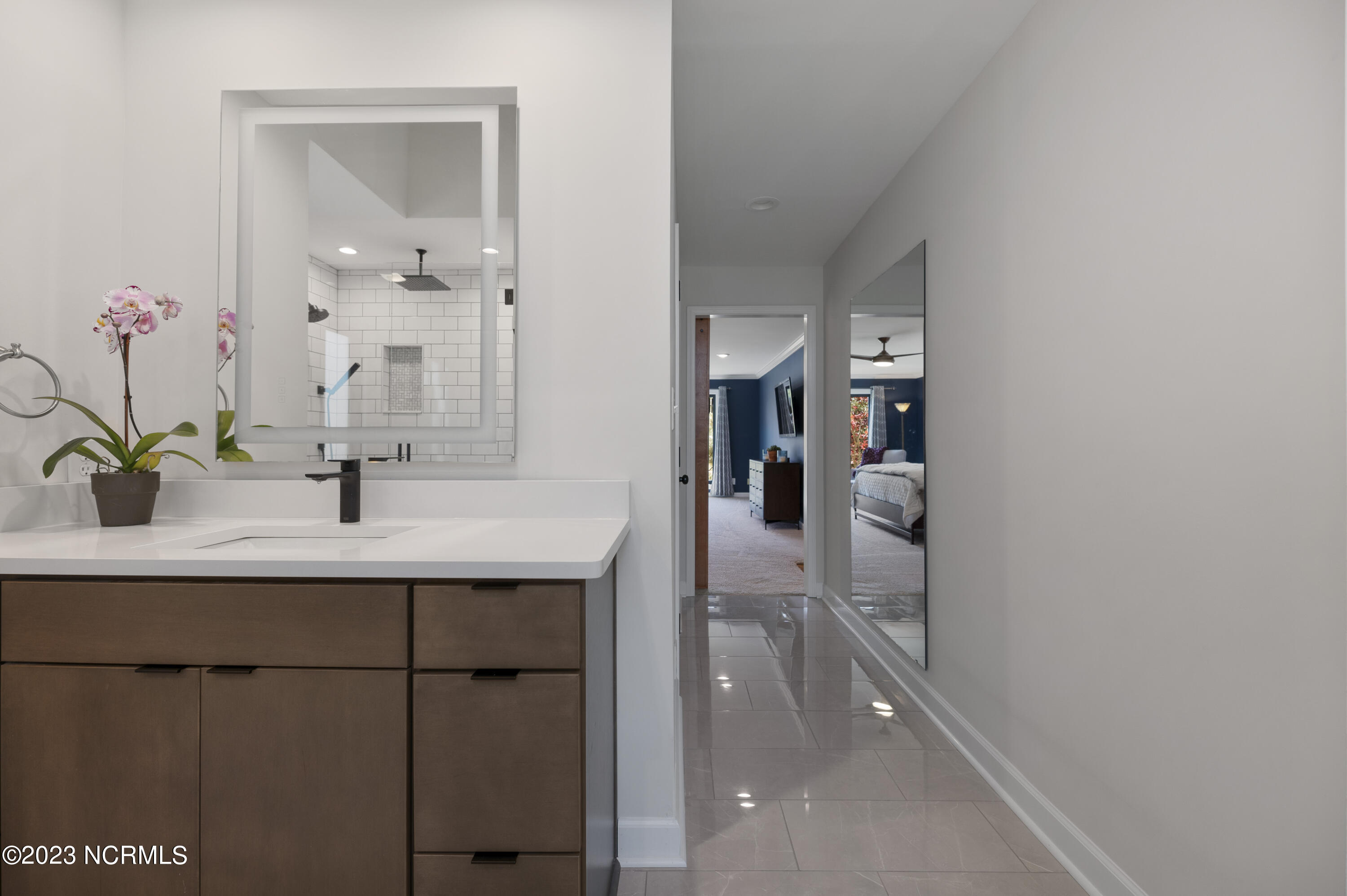 40 Hillcrest Road Pinehurst, NC 28374 - Photo 45 of 67 Mirrors have amazing lighting and antifogging