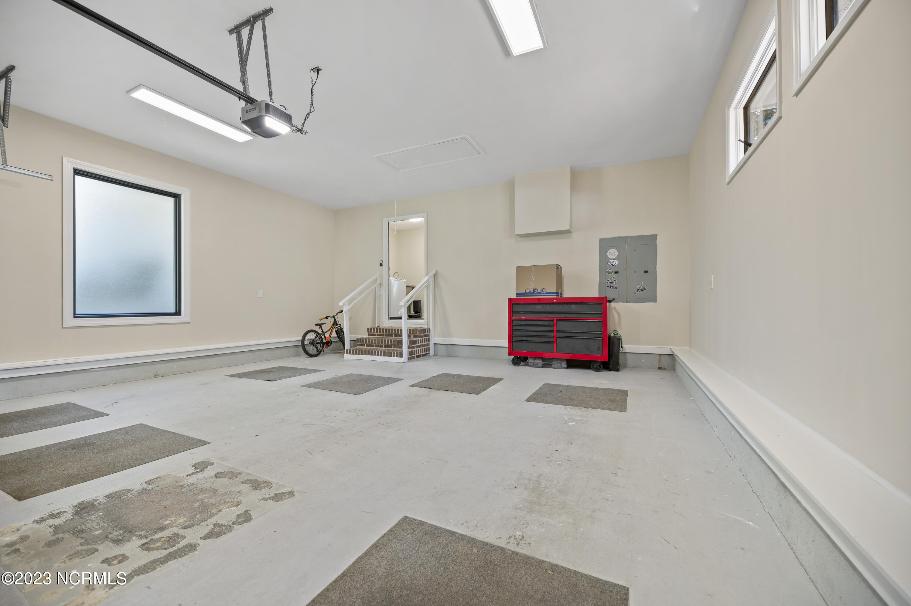 40 Hillcrest Road Pinehurst, NC 28374 - Photo 66 of 67 Garage