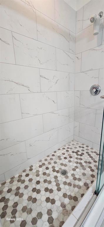 628 Cleveland Street, Unit 1207 Clearwater, FL 33755 - Photo 20 of 36 a bathroom with a sink