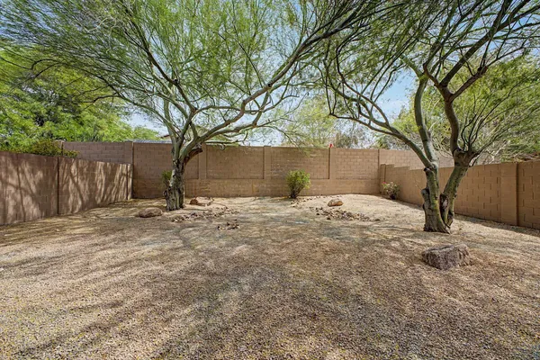$2,495 | 42323 North 46th Drive, Anthem, AZ 85086