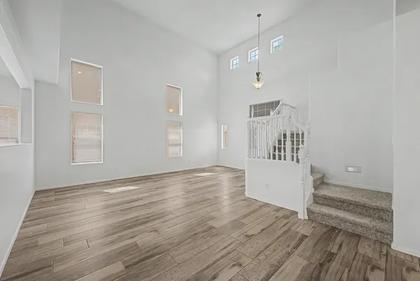 $2,495 | 42323 North 46th Drive, Anthem, AZ 85086