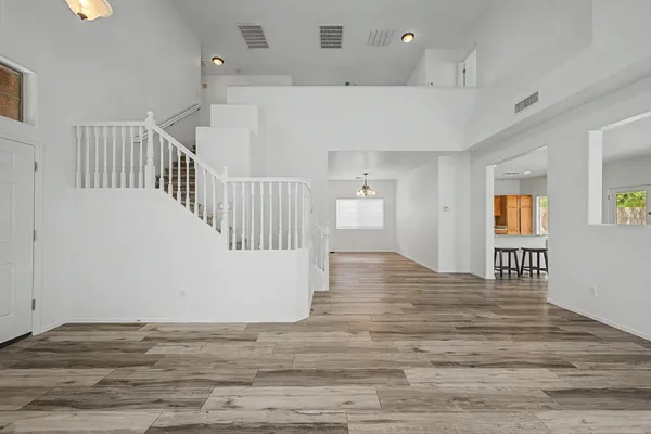 $2,495 | 42323 North 46th Drive, Anthem, AZ 85086