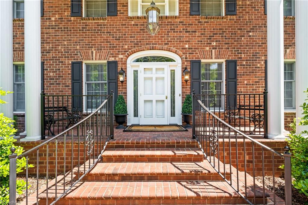 1700 Farnsworth Court High Point, NC 27262 - Photo 5 of 49