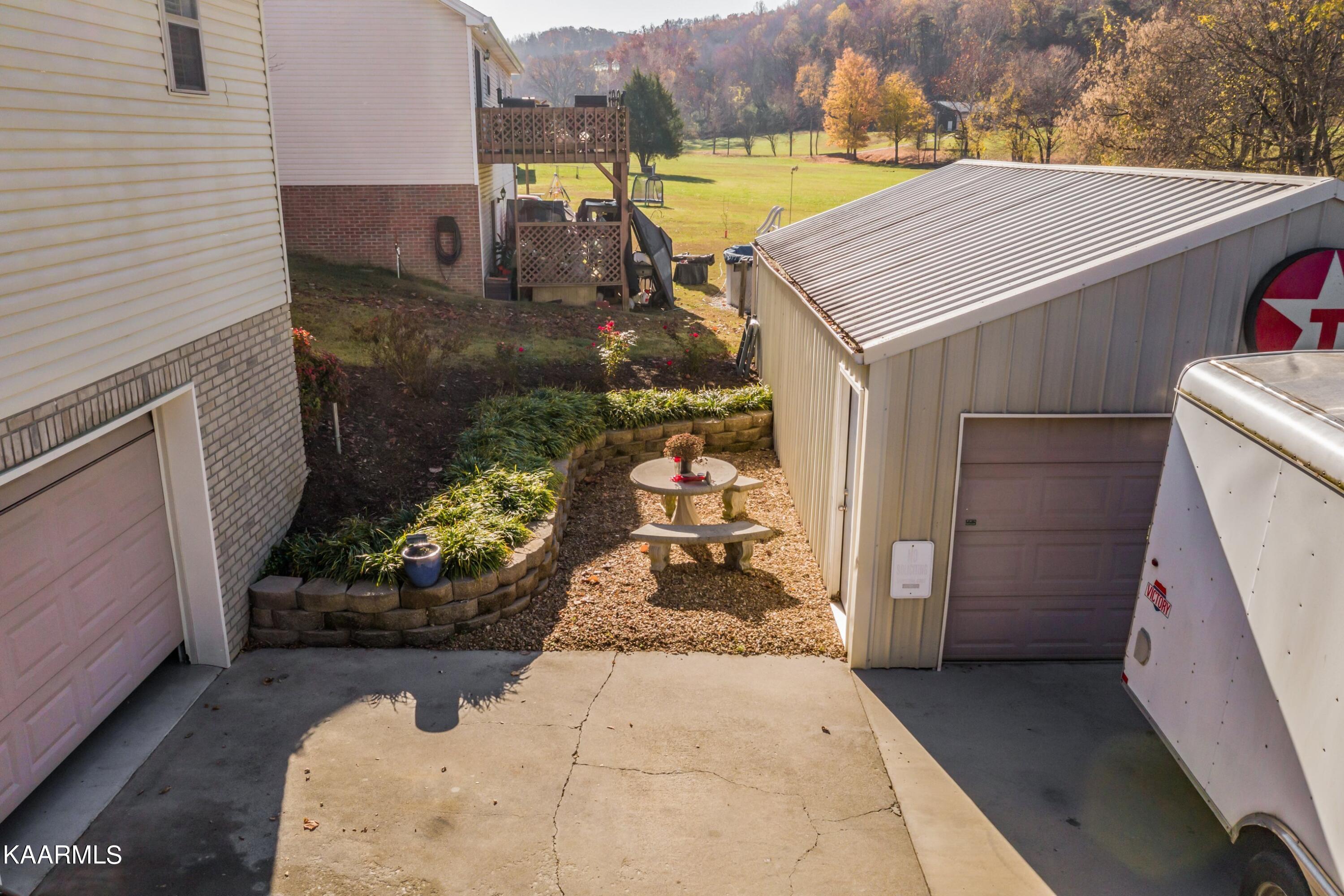 2945 Inman Bend Road Morristown, TN 37814 - Photo 29 of 40 Property-9.jpg-SMALL