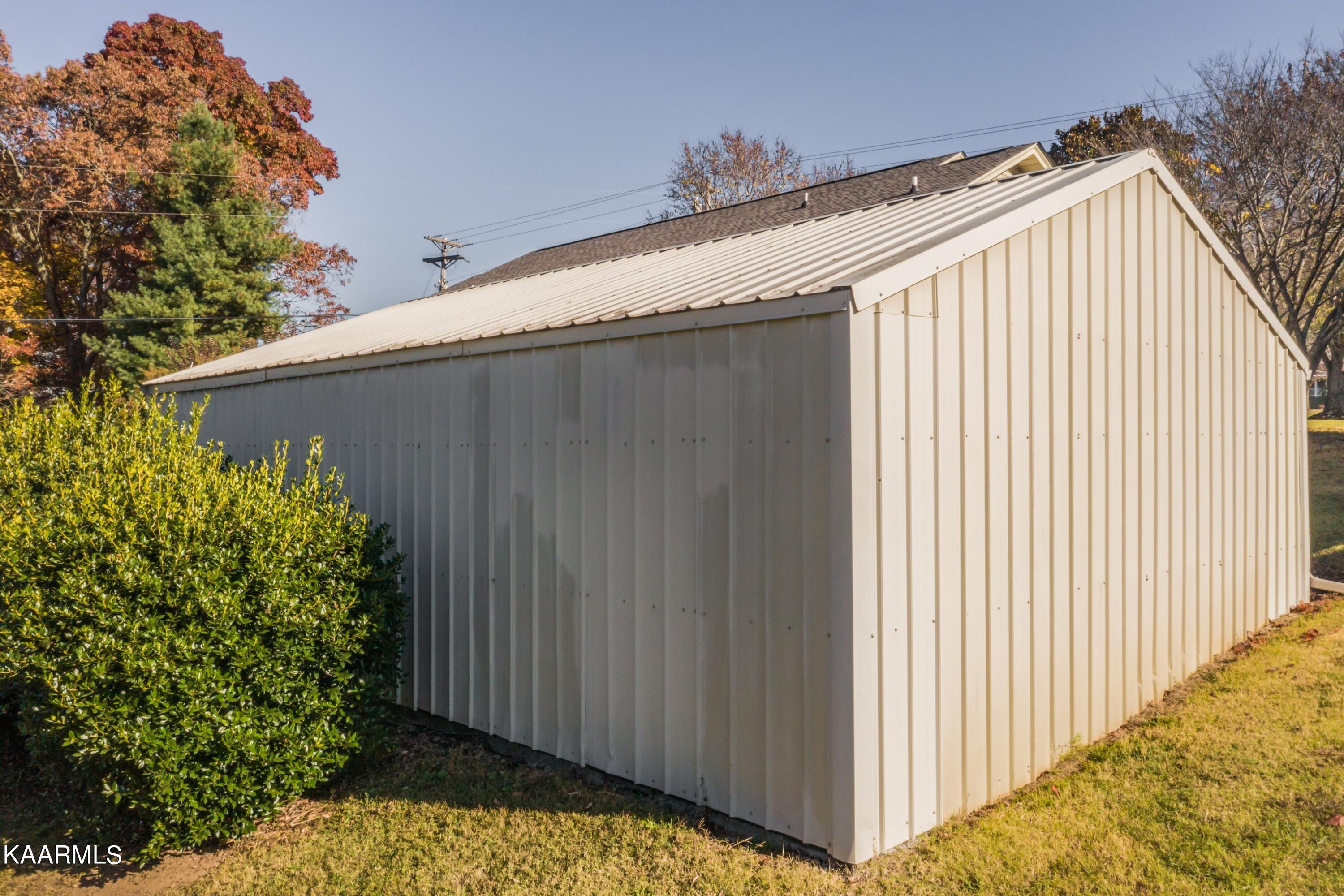 2945 Inman Bend Road Morristown, TN 37814 - Photo 31 of 40 Property-11.jpg-SMALL