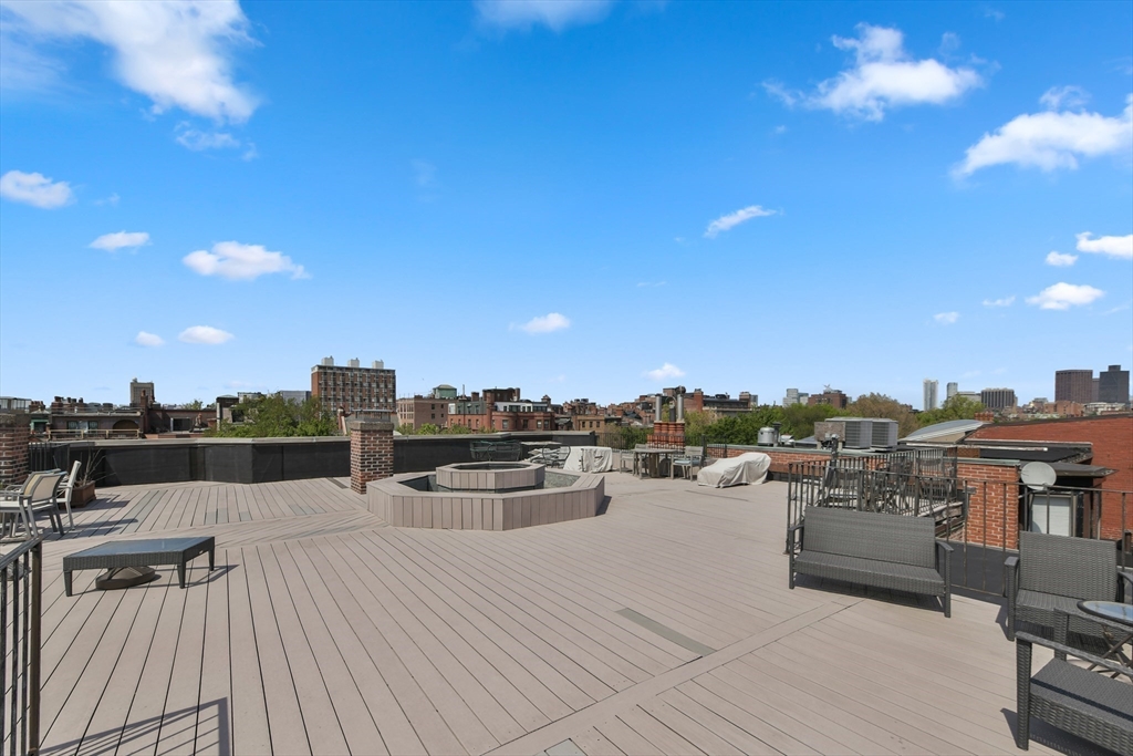 140 Commonwealth Avenue, Unit 7 Chestnut Hill, MA 02467 - Photo 16 of 18