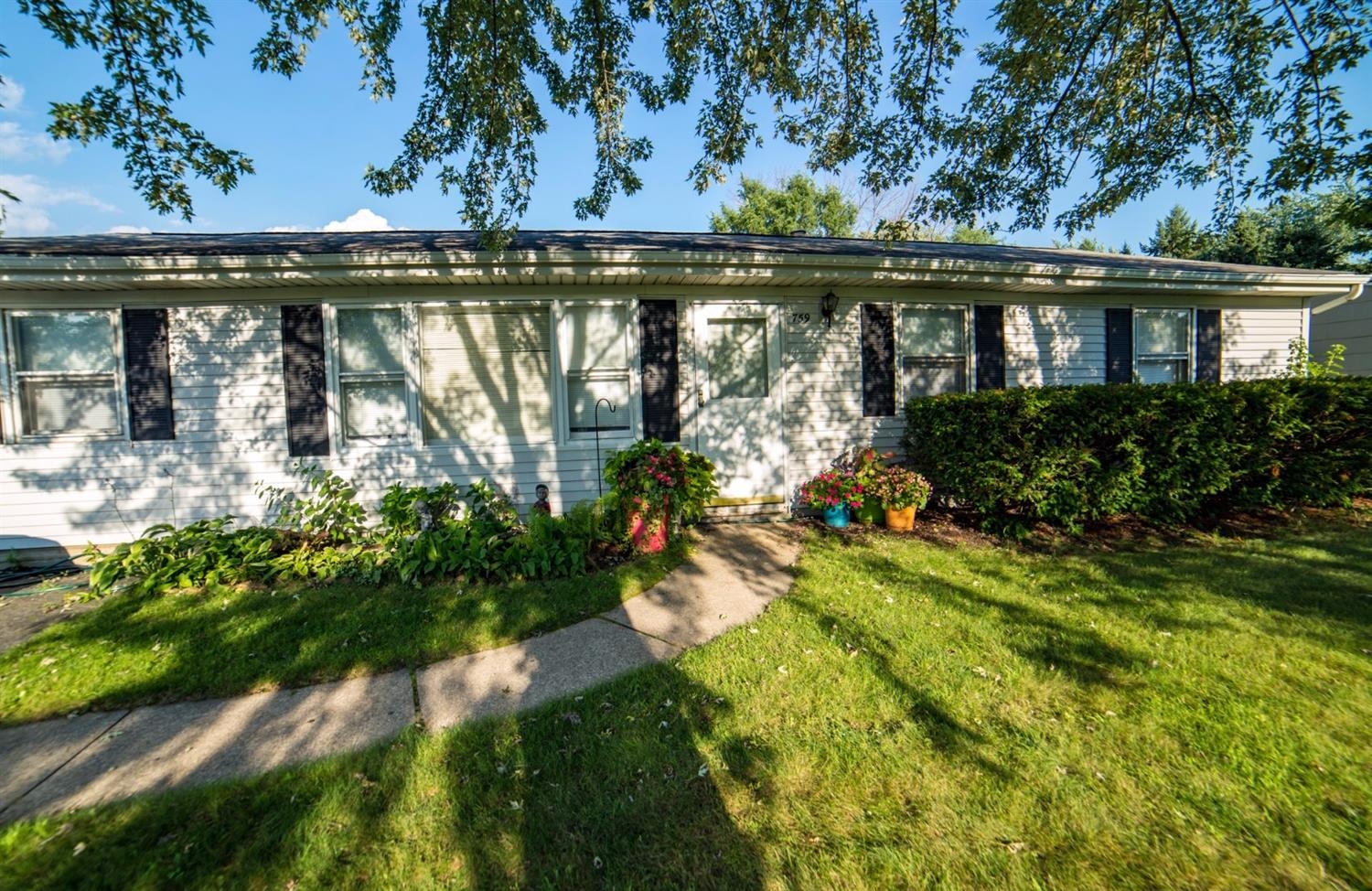759 Capitol Road Valparaiso, IN 46385 - Photo 1 of 10 1500x974