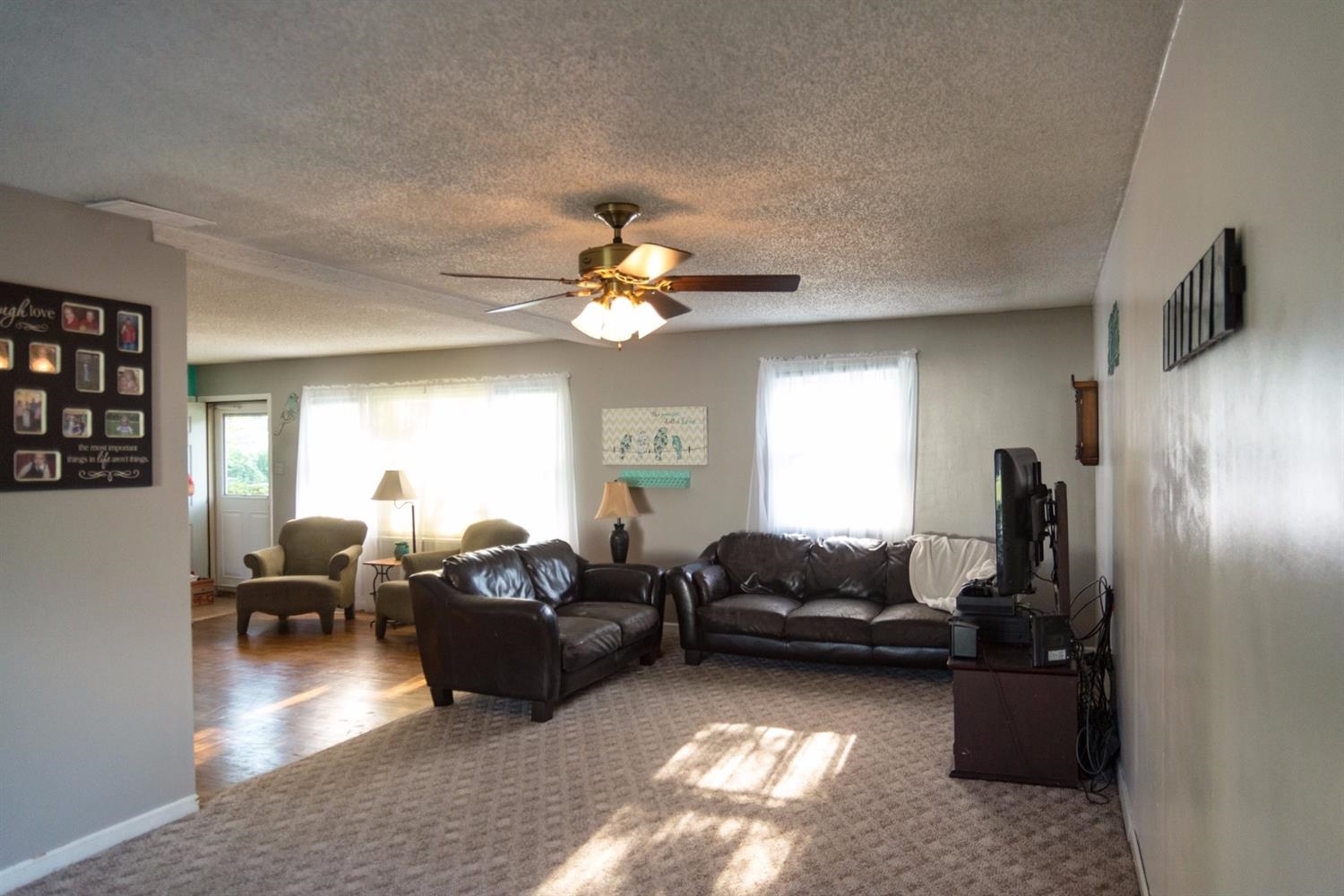 759 Capitol Road Valparaiso, IN 46385 - Photo 2 of 10 1500x1000