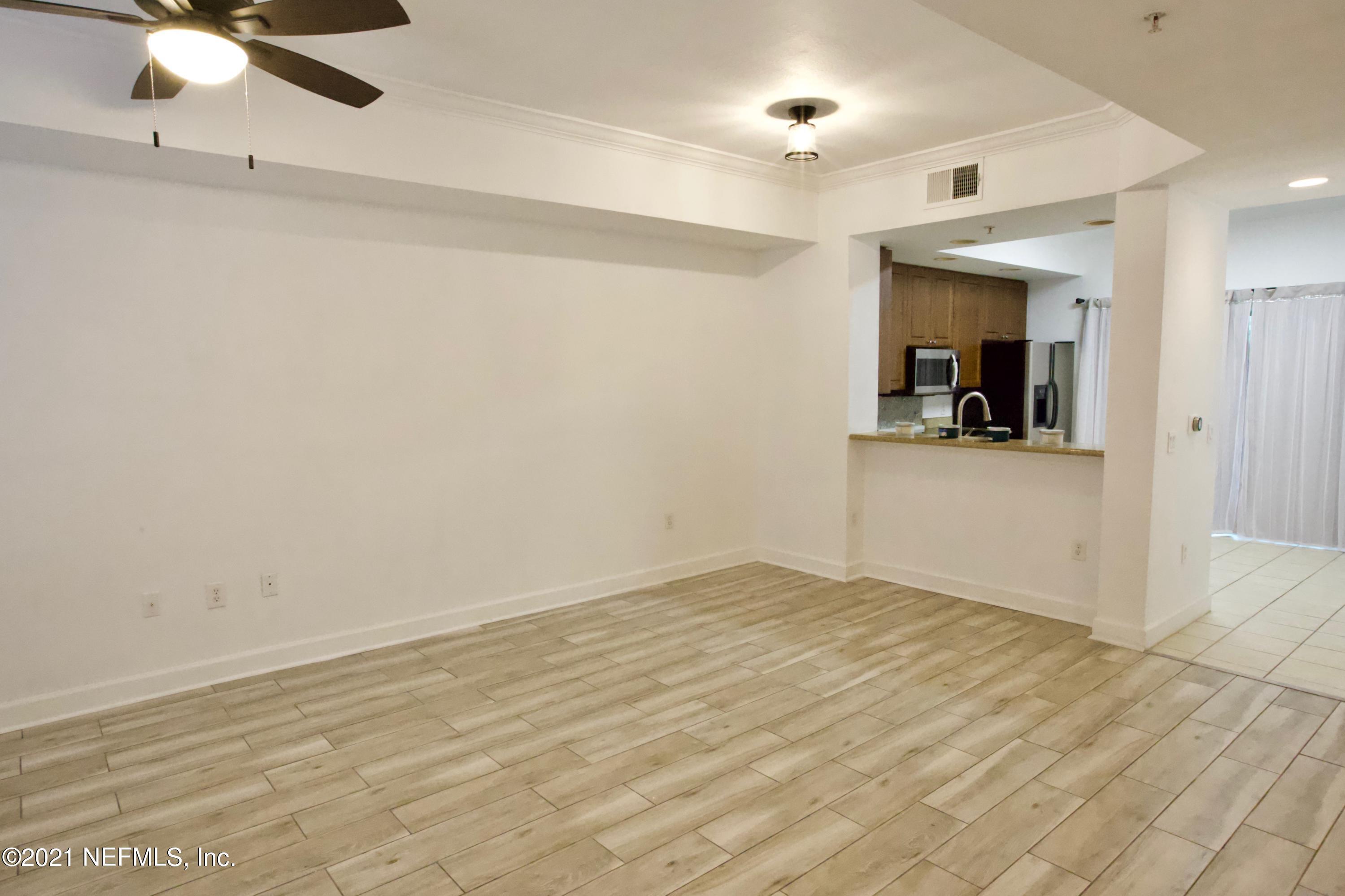 9745 Touchton Road, Unit 2102 Jacksonville, FL 32246 - Photo 4 of 41 Dining/Family