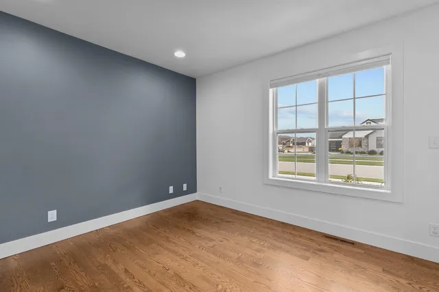 $730,000 | N8861 Noe Road, Menasha, WI 54952