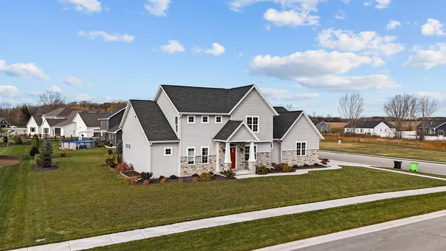 $730,000 | N8861 Noe Road, Menasha, WI 54952