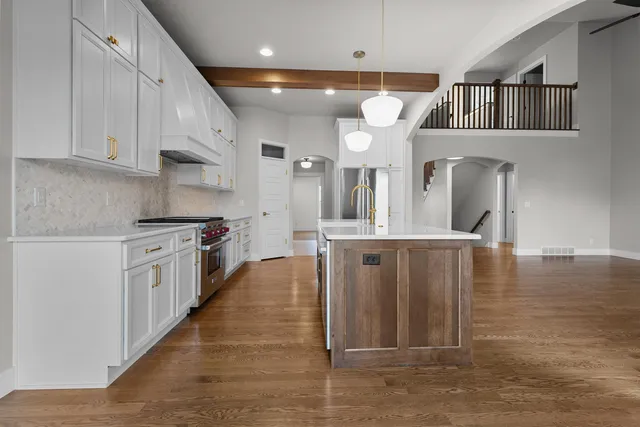 $730,000 | N8861 Noe Road, Menasha, WI 54952