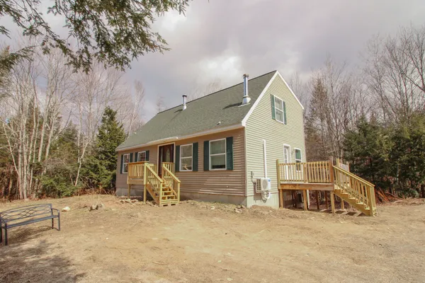 $329,900 | 66 Bisbee Town Road, Waterford, ME 04088