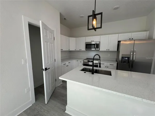 $1,850 | 702 Marion Oaks Manor, Ocala, FL 34473