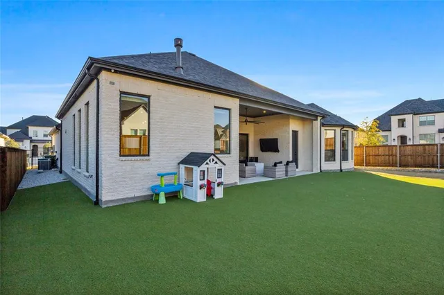 $1,100,000 | 3111 Genevieve Lane, Prosper, TX 75078