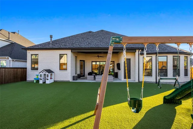 $1,100,000 | 3111 Genevieve Lane, Prosper, TX 75078