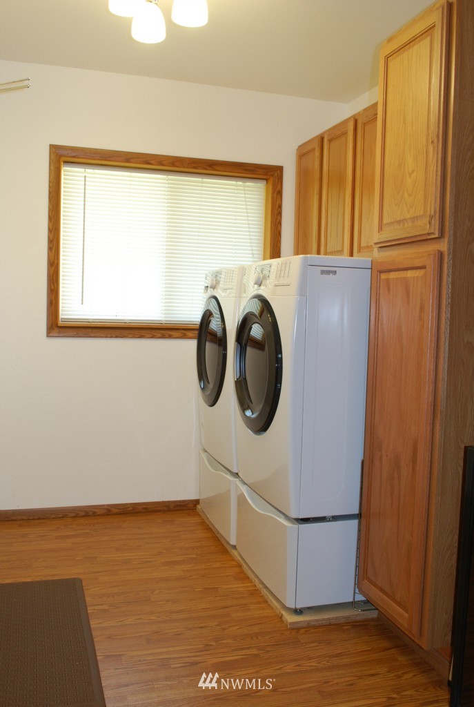 7825 186th Avenue Southwest Rochester, WA 98579 - Photo 11 of 16