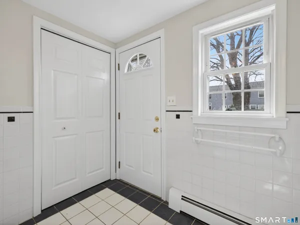 $595,000 | 15 Buell Court, Clinton, CT 06413