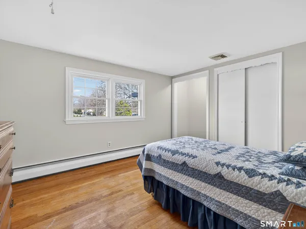 $595,000 | 15 Buell Court, Clinton, CT 06413