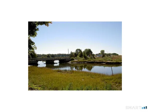 $595,000 | 15 Buell Court, Clinton, CT 06413