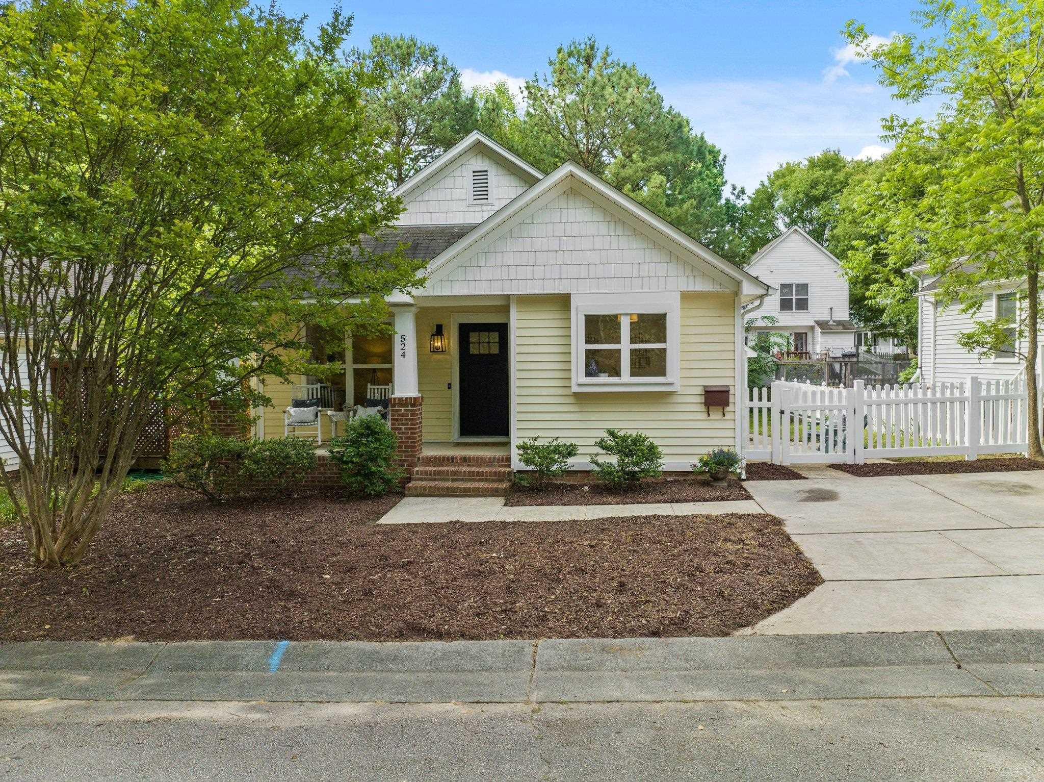 524 Moseley Lane Raleigh, NC 27601 - Photo 3 of 24 Photo 3
