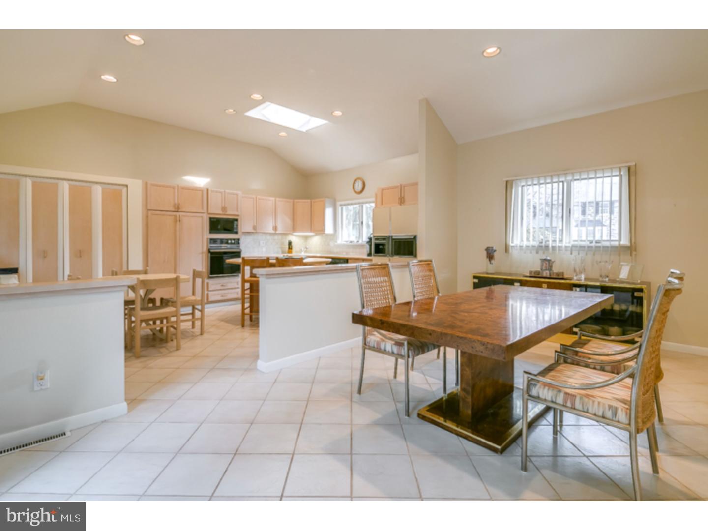 175 Rolling Road Bala Cynwyd, PA 19004 - Photo 7 of 20 Kitchen