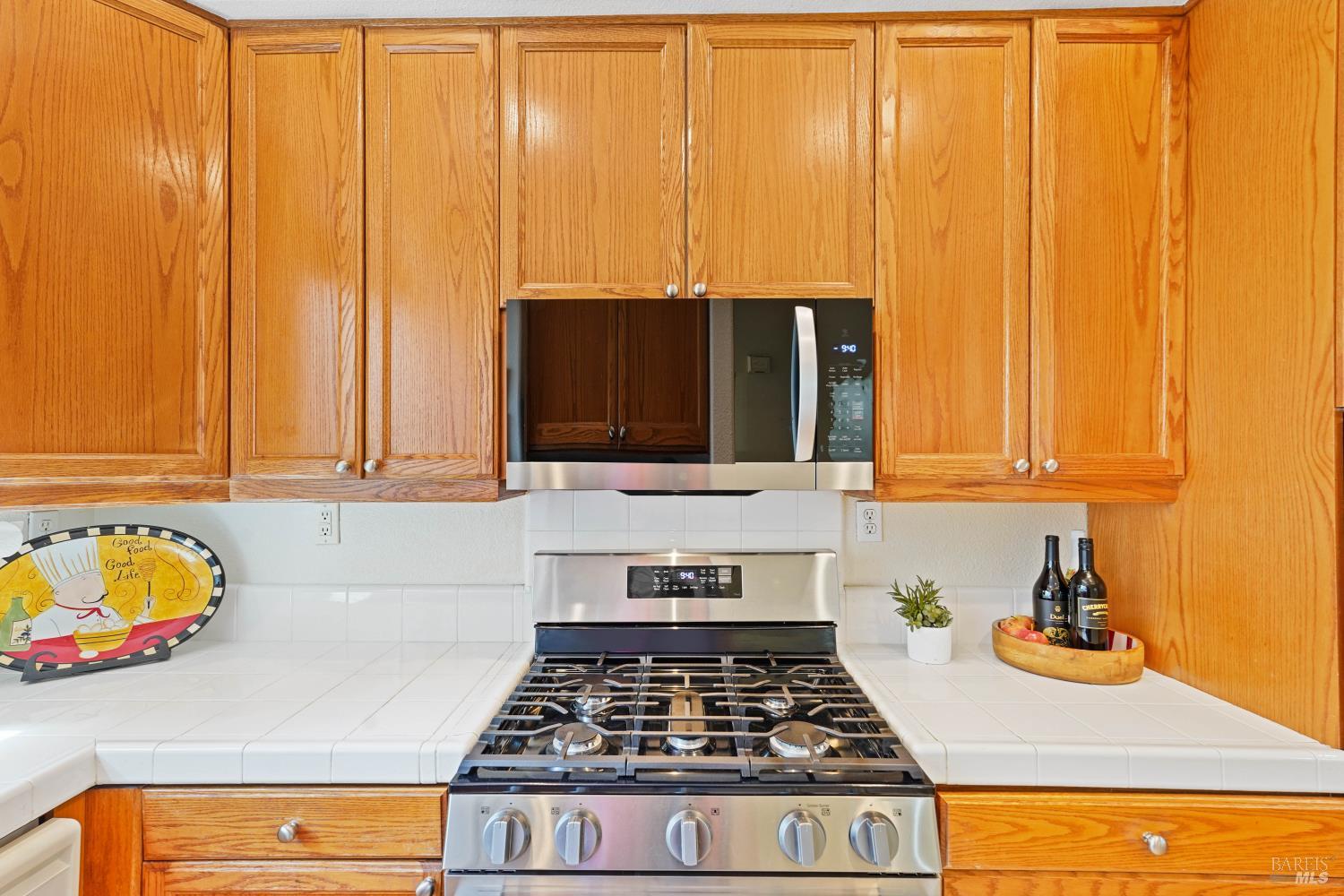 40 Moon Shadow Drive Milpitas, CA 95035 - Photo 14 of 65